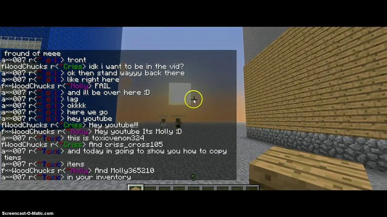 How to copy items in your inventory on minecraft