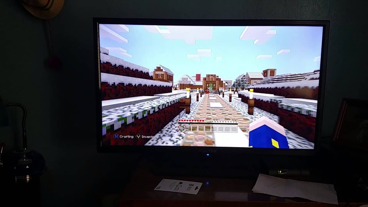 How you invite people to Minecraft Xbox One Edition